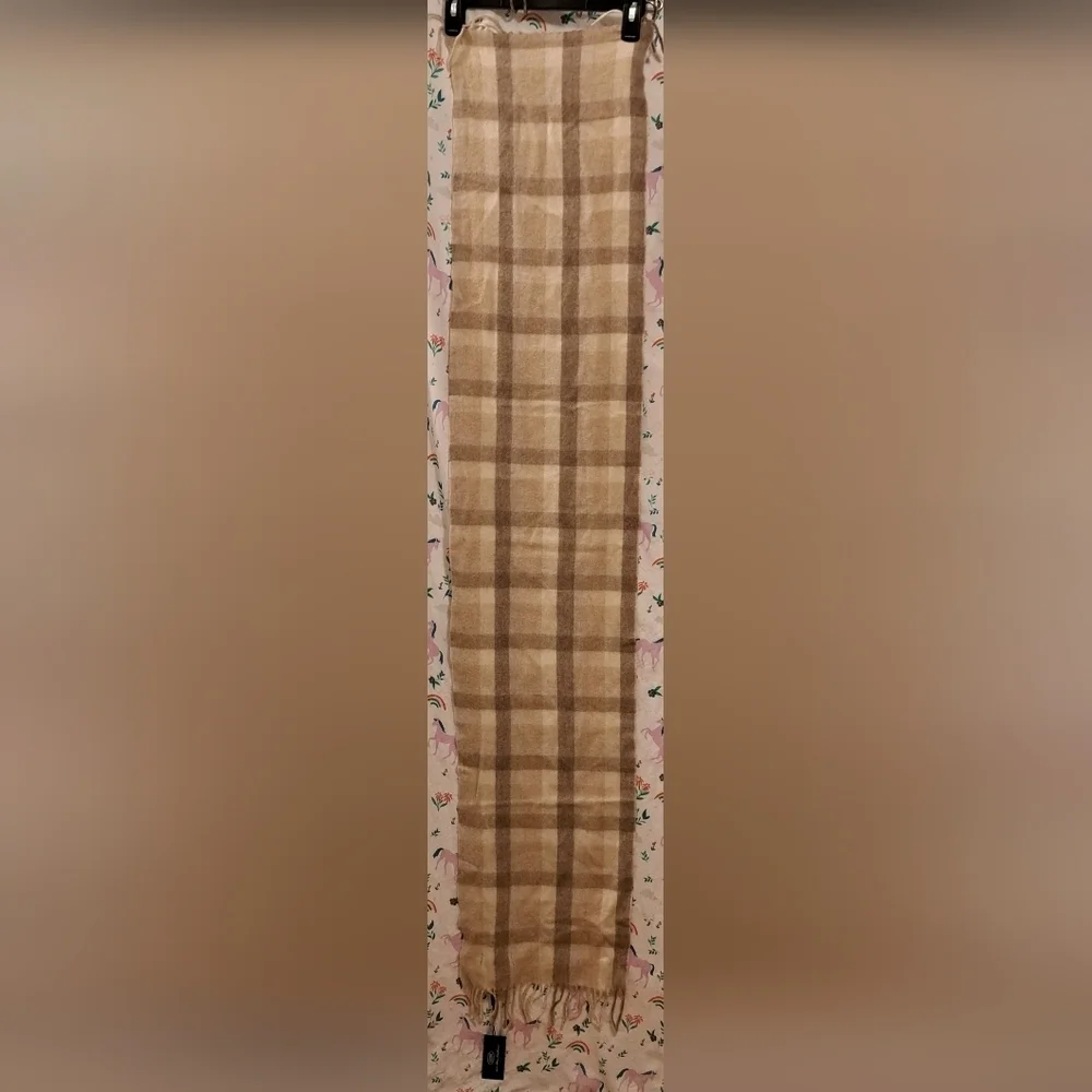 NWT Gobi Beige Plaid Cashmere Neutral Boho Casual Everyday Winter Scarf Wrap